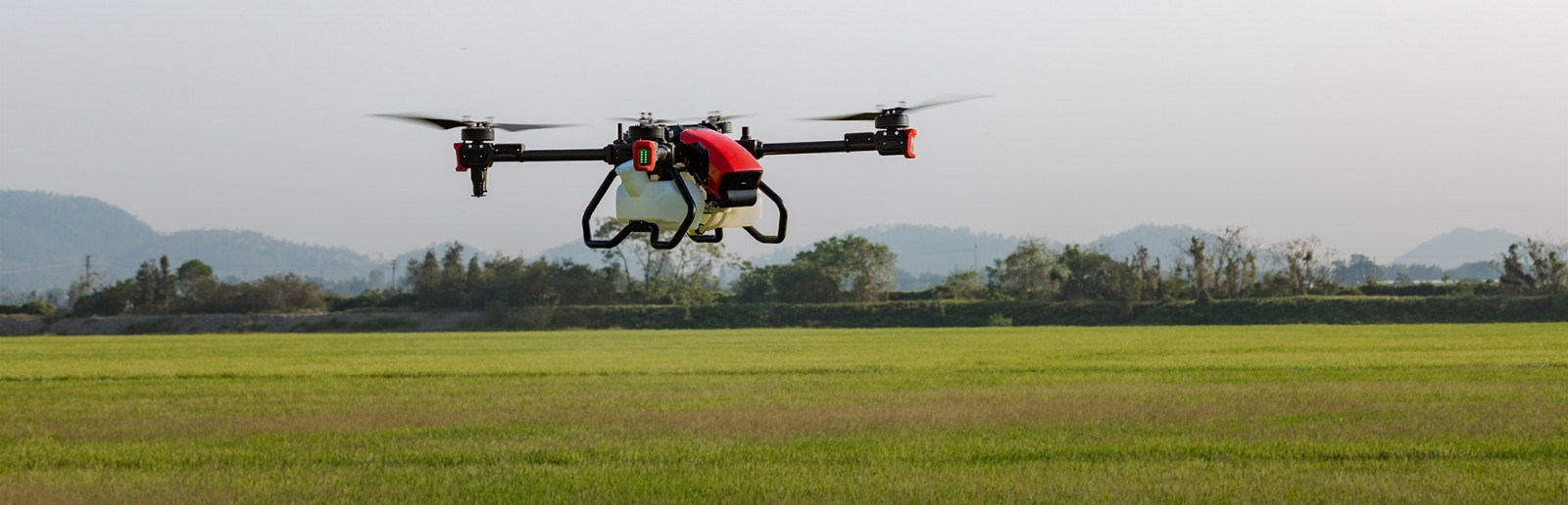 無人機(jī).jpg
